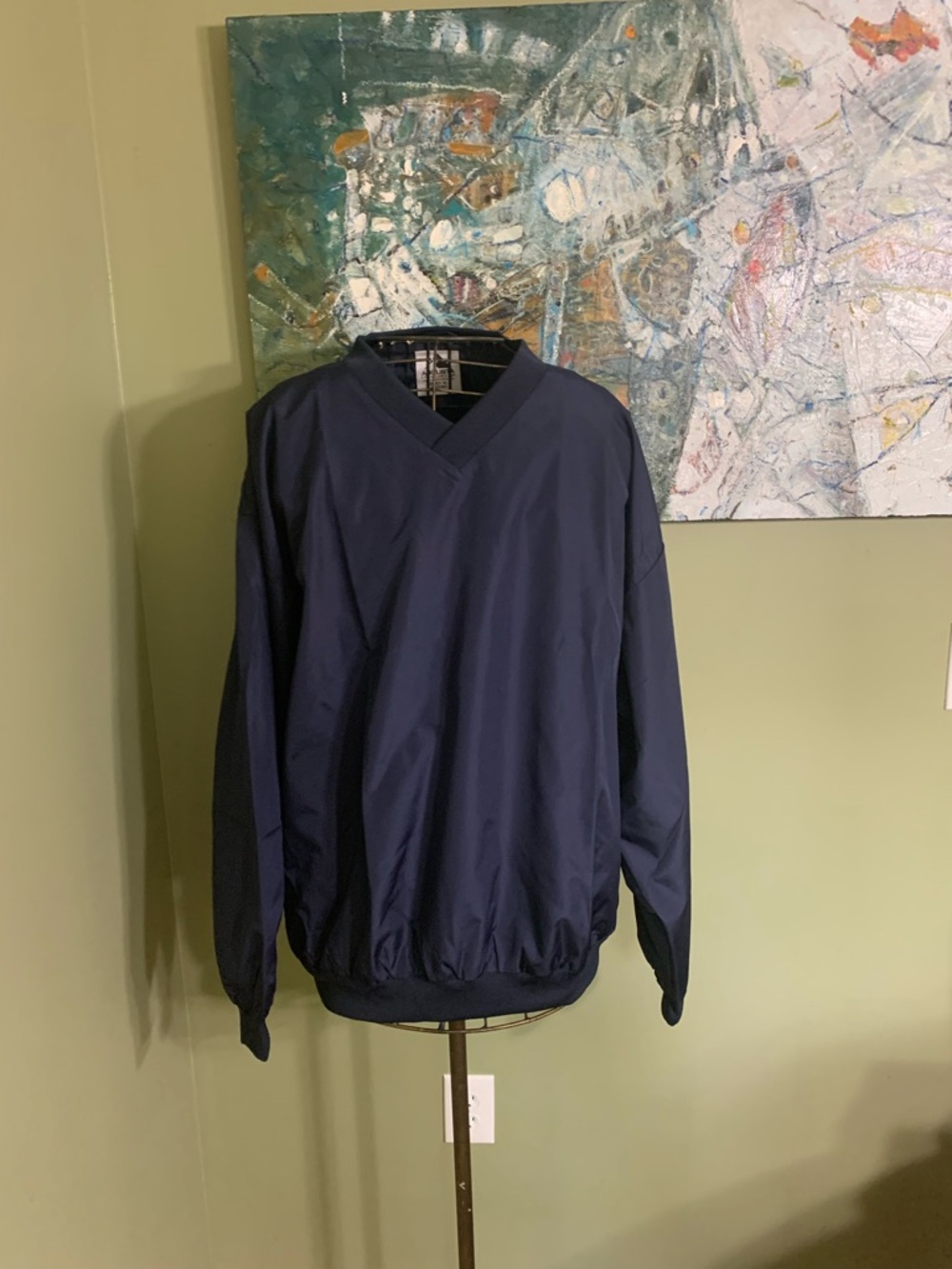 Men Augusta Sportswear pull over jacket in size XL.